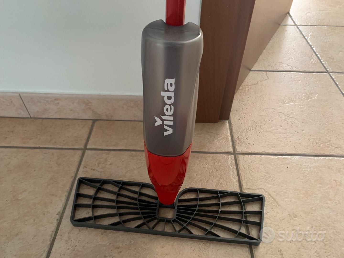 Vileda 1-2 Spray Max Sistema lavapavimenti spray - Elettrodomestici In  vendita a Torino