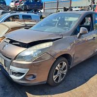 RENAULT SCENIC XMOD PER RICAMBI