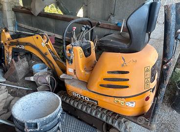 miniescavatore Jcb 8010, 10 qli