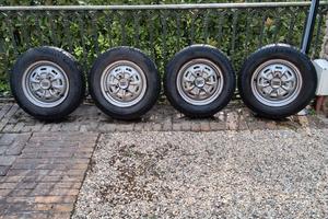 Cerchi originali 4,5J R14 con gomme Lancia Fulvia
