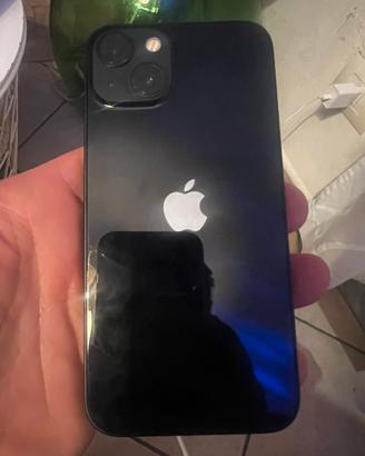 Iphone 13.  Nero. 128 gb. Display da sostiture
