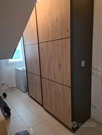 Armadio 2 ante scorrevoli con cassettiera