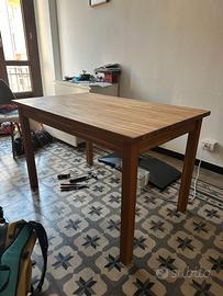 Tavolo scrivania IKEA