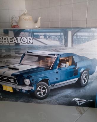 LEGO 10265.