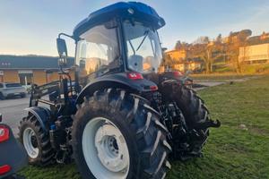 Trattore LOVOL M1104