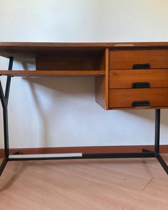 Scrivania vintage in legno Teak, anni 50/60