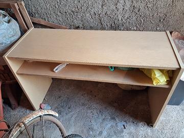 tavolo da cameretta 