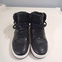 GUESS, SNEAKERS ALTE N. 37