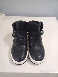 GUESS, SNEAKERS ALTE N. 37