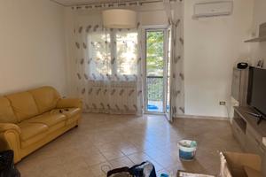 Appartamento ammobiliato in zona Grotticella - Vi