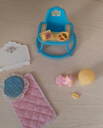 Barbie. Oggetti nursery Famiglia Cuore 