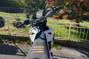 SWM sm 125
