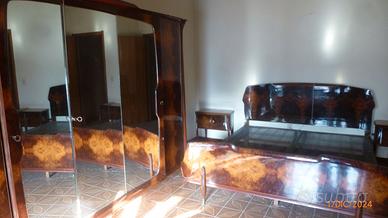 antica camera da letto matrimoniale  completa