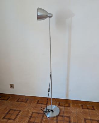 Lampada da terra in metallo - 147 cm 