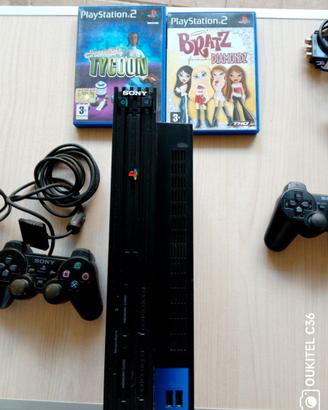 Sony PlayStation 2 con due giochi