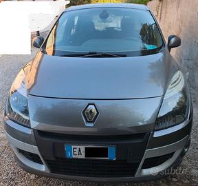 RENAULT SCENIC 1900 dci