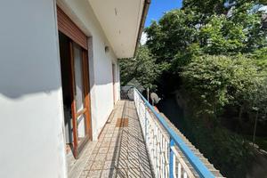 2 LOCALI A GRAGNANO
