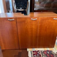 Mobiletto sotto lavabo bagno