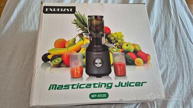 Estrattore succo frutta e verdura. Capacità 1,2L