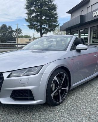 AUDI TT Roadster 45 TFSI 245CV Stronic SLINE