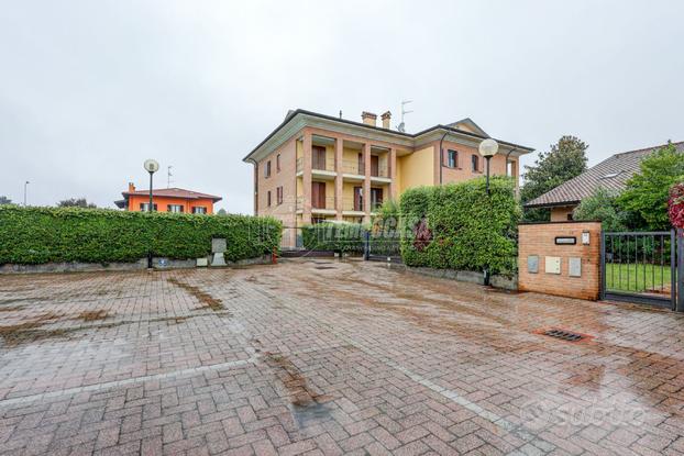 Bilocale con giardino privato in residence con pis