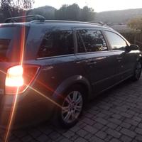 Opel Astra station wagon