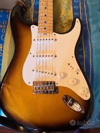 Fender Stratocaster Vintage 56  U. S. A.  Del 2012