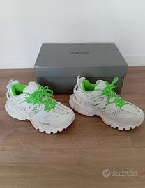 Balenciaga track 41