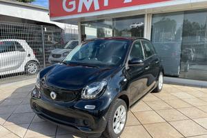 SMART ForFour 1.0 71CV NEOPATENTATI CERCHI IN L