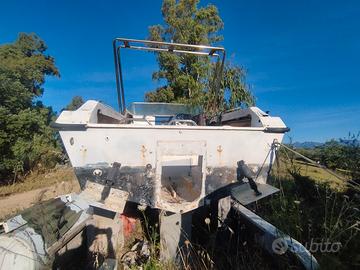 Barca Gobbi semicabinato 6 mt