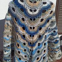 Scialle fatto a mano NUOVO idea per Natale