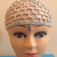 Cappellino a rete in cotone bianco e blu