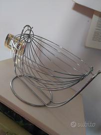  porta frutta in metallo cromato.  oscillante 