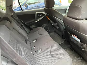 Toyota rav 4 2.0 benzina