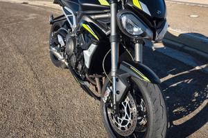 Triumph Street Triple 765 RS