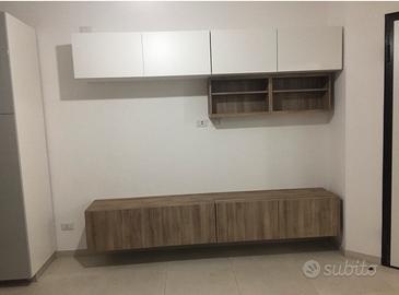 Parete attrezzata ikea per salone come nuova