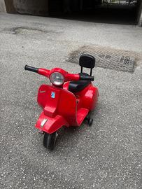 Vespa elettrica per bambini