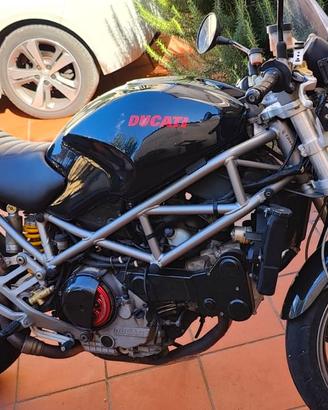 Ducati Monster 916 S4 - 2002