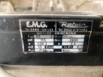 Motore per passa pomodoro o altro