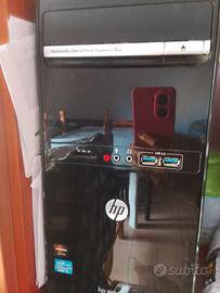 PC funzionante senza hard disk con monitor