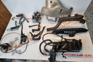 Vari ricambi Yamaha tenere 600 34l e 55w