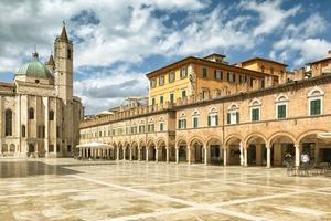 2 stanze singole in centro Ascoli Piceno
