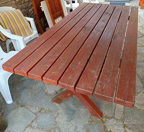 Tavolo da giardino in legno massello