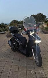 Honda sh350 (2023) - Tagliandato - ottime condi