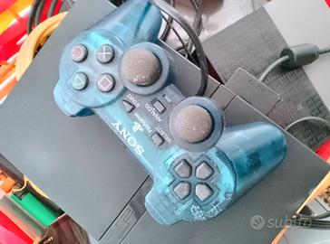PlayStation 2 mini più joystick