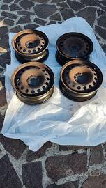 Cerchi ferro R15 ET43