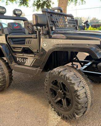 Jeep della polizia americana