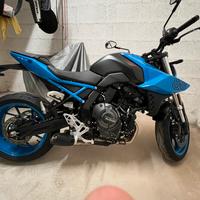 Suzuki gsx 8s