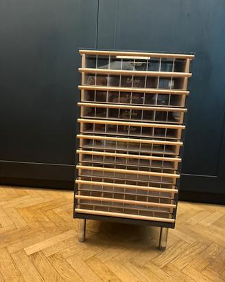 Cassettiera