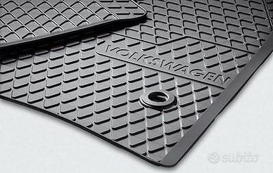 Tappeti in gomma anteriori Vw Polo 2010-16